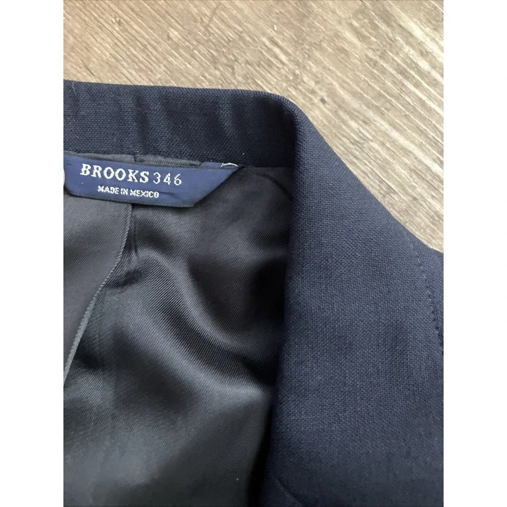 346 Brooks Brothers Blazer Sport Coat Mens 40R Solid Blue Wool Gold Buttons